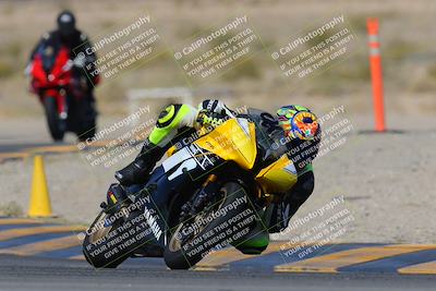 media/Apr-09-2023-SoCal Trackdays (Sun) [[333f347954]]/Turn 11 (10am)/